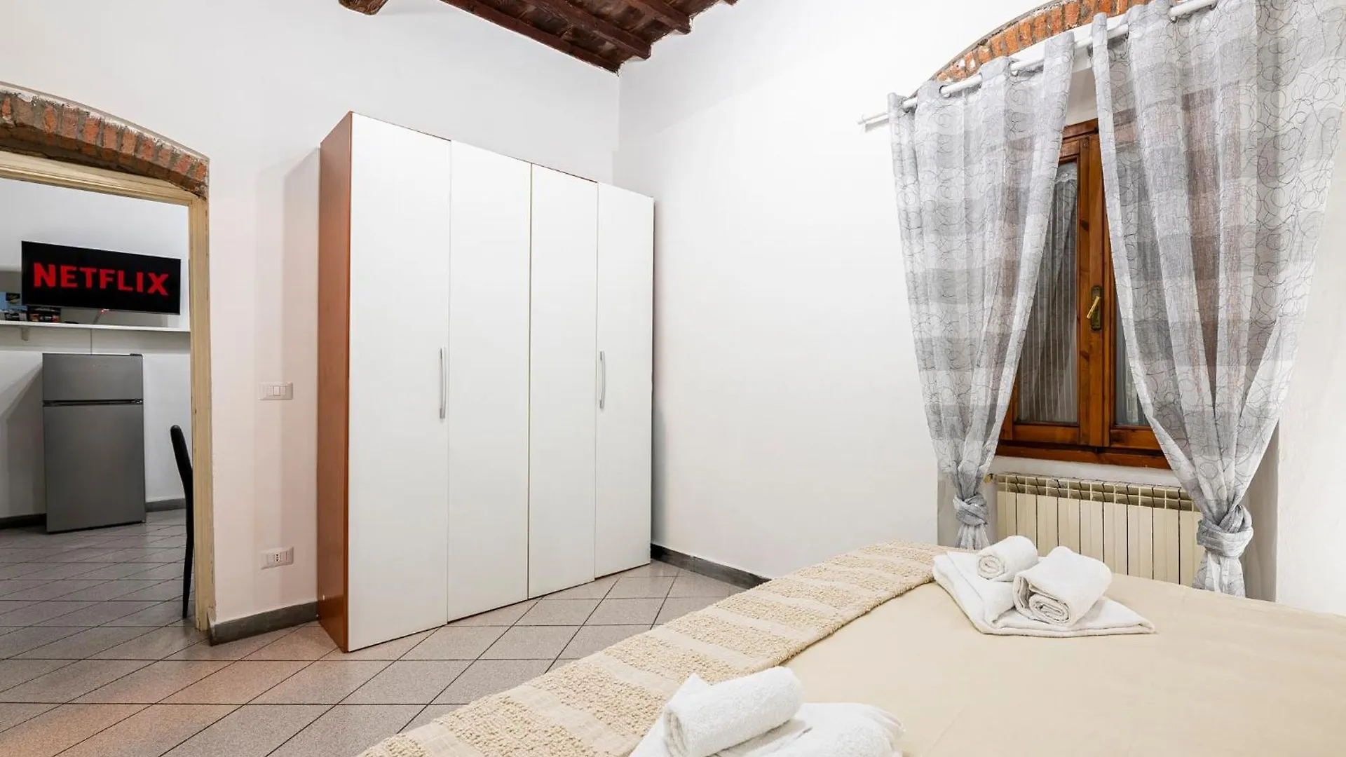 Apartment The Luxor Suites - Rosina Florence